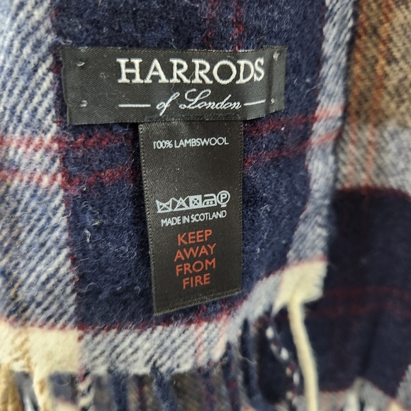 Classic HARRODS OF LONDON Tartan Plaid Navy Blue Beige 100% Lambswool Scarf 69" - Picture 3 of 6